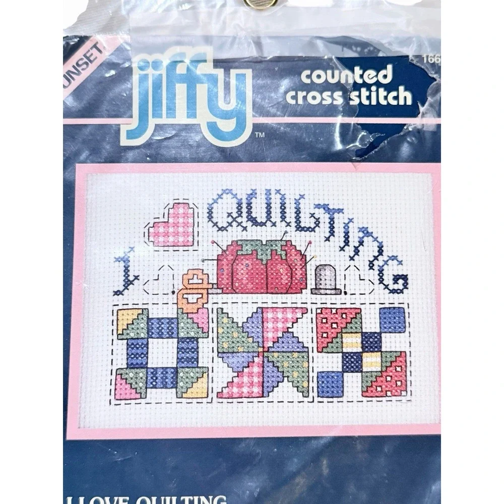 DIMENSIONS SUNSET JIFFY #16611 Cross Stitch Kit  I Love Quilting NEW